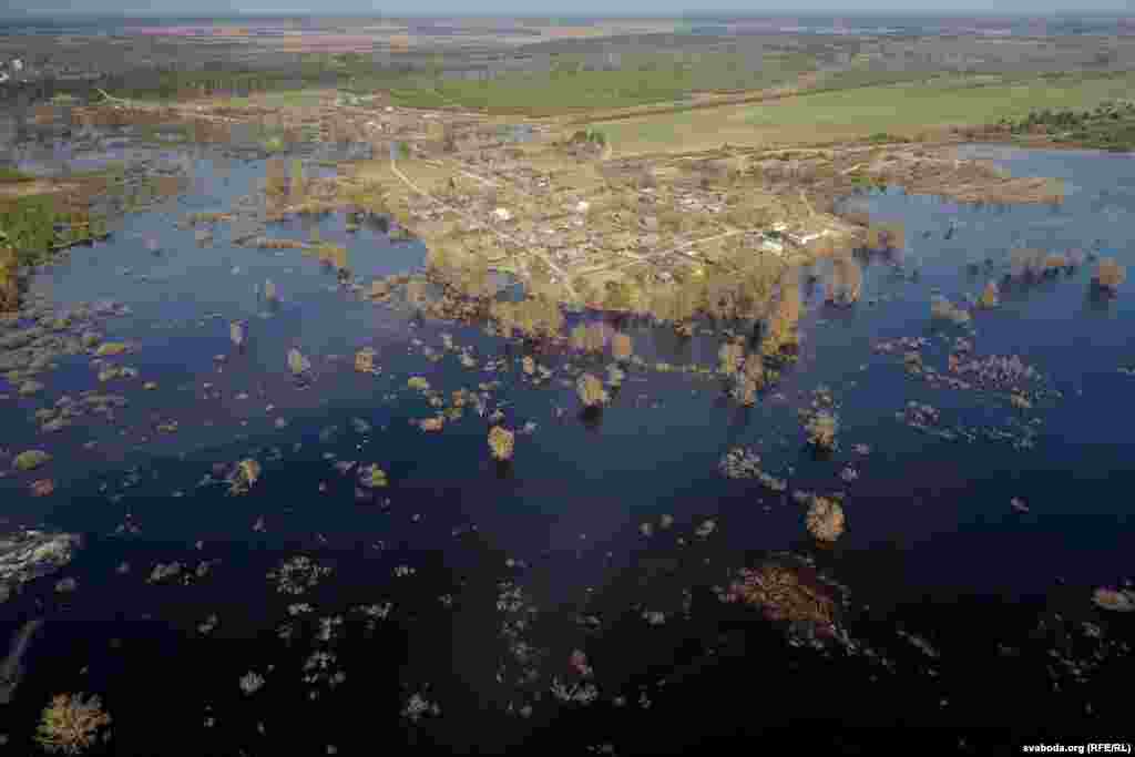 Село Старые Кацуры с высоты