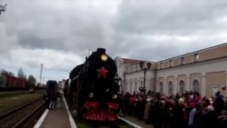 В Керчи встретили «Поезд Победы» под советскую песню (видео)