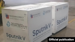 Armenia-New boxes of Sputnik V vaccine in Yerevan, 26 April, 2021